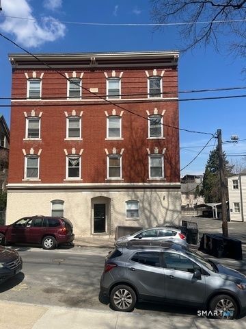 344 Washington Avenue 4D, Waterbury, CT 06708