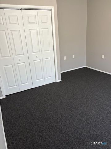 344 Washington Avenue 4D, Waterbury, CT 06708