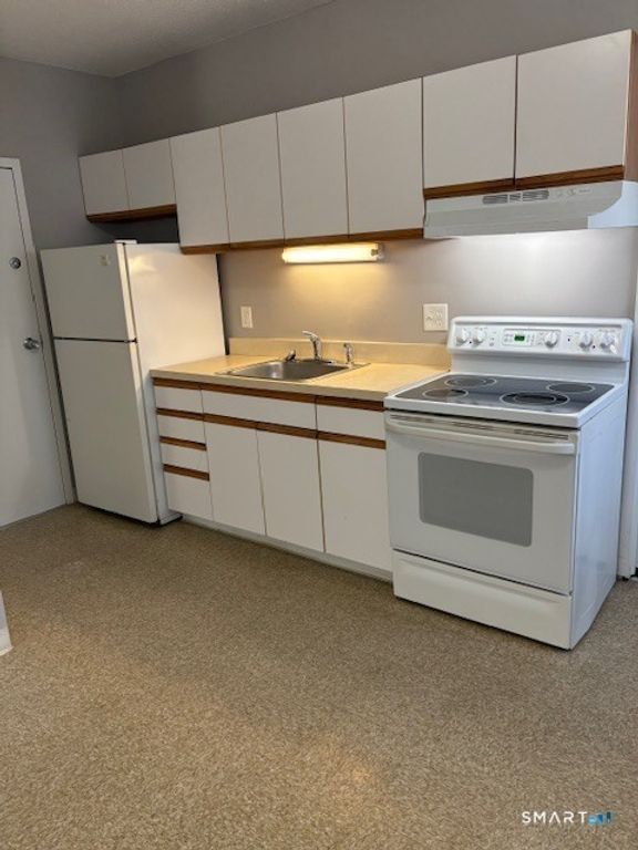 344 Washington Avenue 4D, Waterbury, CT 06708