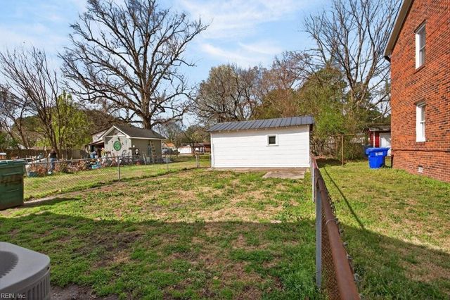 415 Bosley AVE, Suffolk, VA 23434