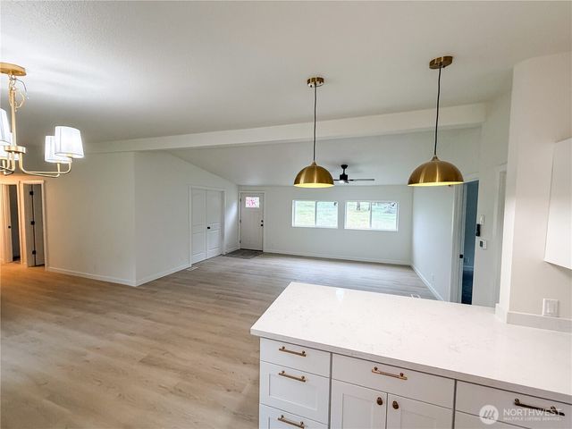 35101 34th Avenue E, Eatonville, WA 98328