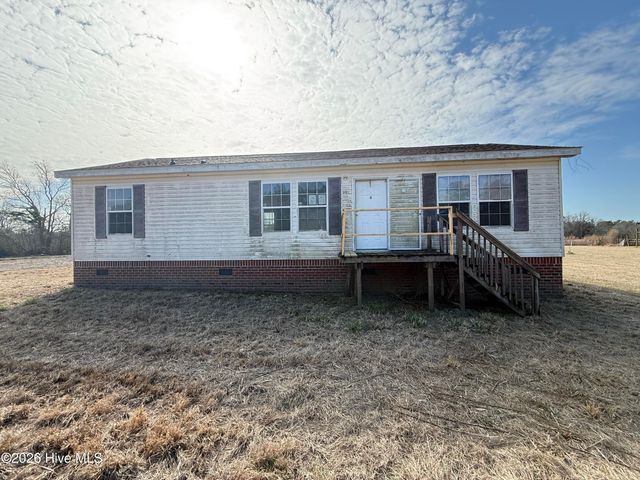 2481 Zims Trail NE, Bolivia, NC 28422