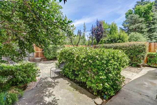 11609 Boom Pointer Way, Rancho Cordova, CA 95670