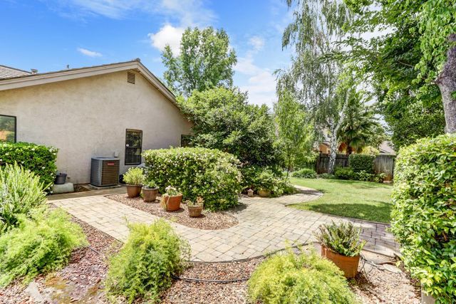 11609 Boom Pointer Way, Rancho Cordova, CA 95670