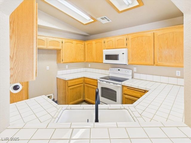 2710 Dapple Street, Pahrump, NV 89048