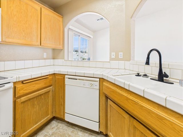 2710 Dapple Street, Pahrump, NV 89048