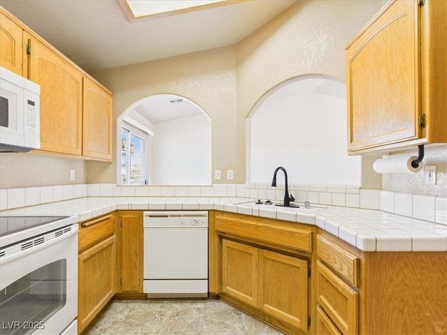 2710 Dapple Street, Pahrump, NV 89048