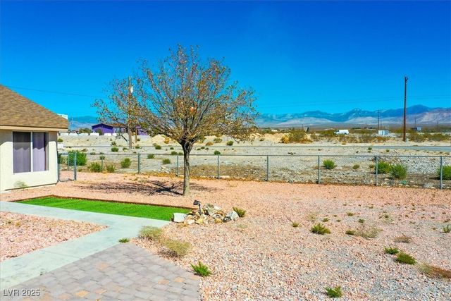 2710 Dapple Street, Pahrump, NV 89048