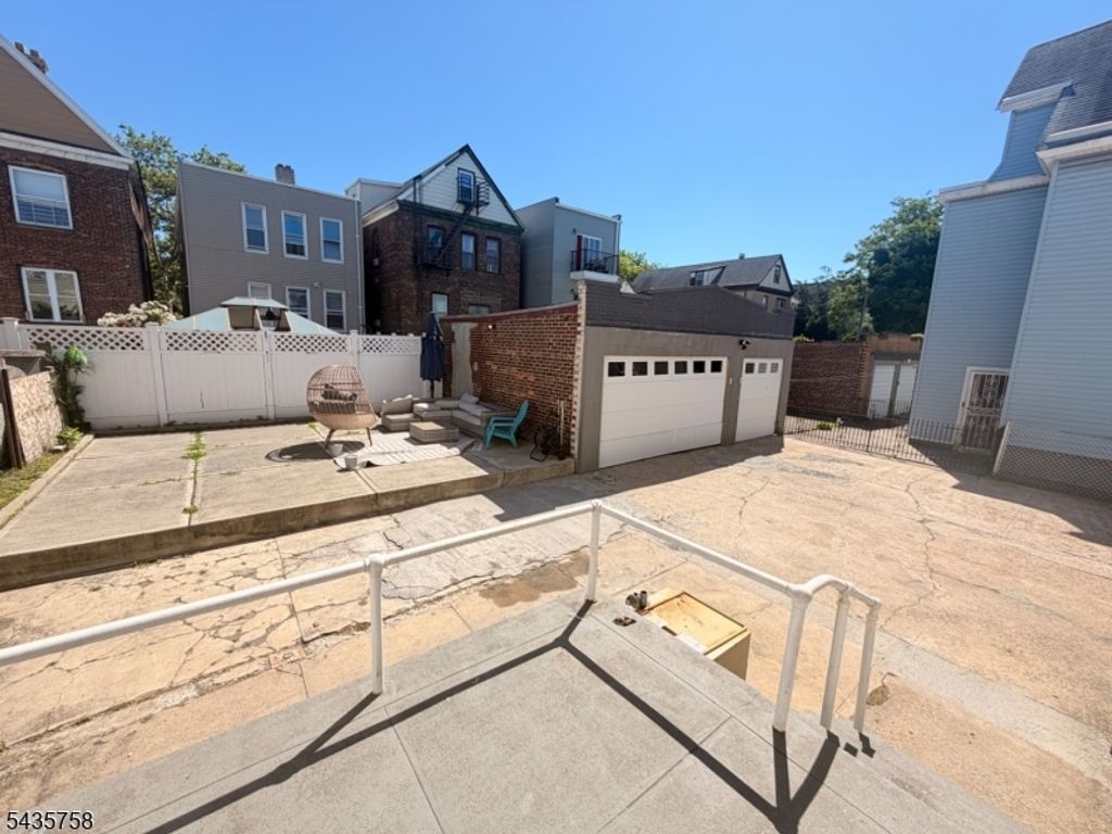 52 Warner Ave, Jersey City, NJ 07305 — photo 5