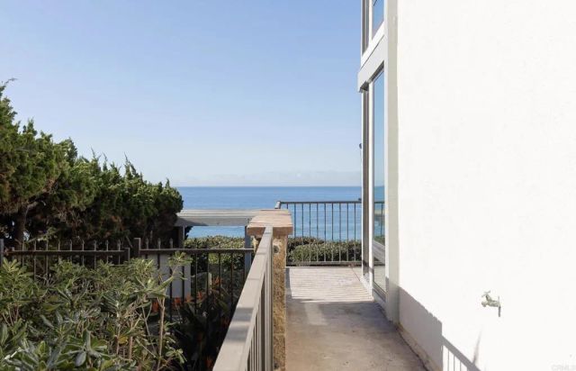 424 Stratford Court, Del Mar, CA 92014