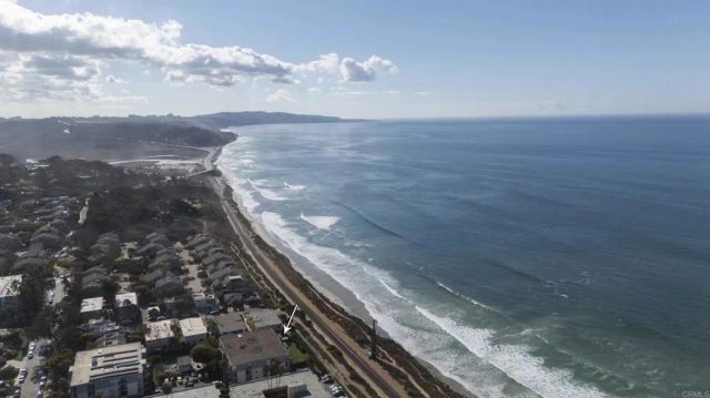 424 Stratford Court, Del Mar, CA 92014