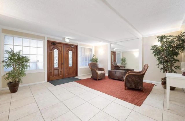 424 Stratford Court, Del Mar, CA 92014