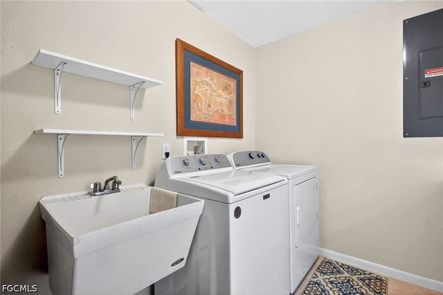 1057 Sand Castle RD, Sanibel, FL 33957