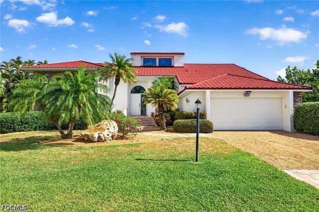 1057 Sand Castle RD, Sanibel, FL 33957