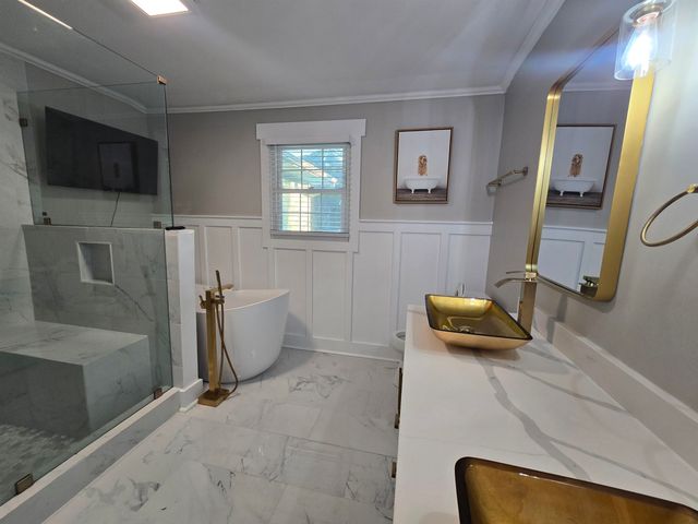 3936 Murrells Inlet Rd., Murrells Inlet, SC 29576