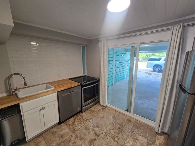 3936 Murrells Inlet Rd., Murrells Inlet, SC 29576