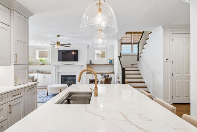 710 Abbott Pl, Franklin, TN 37064