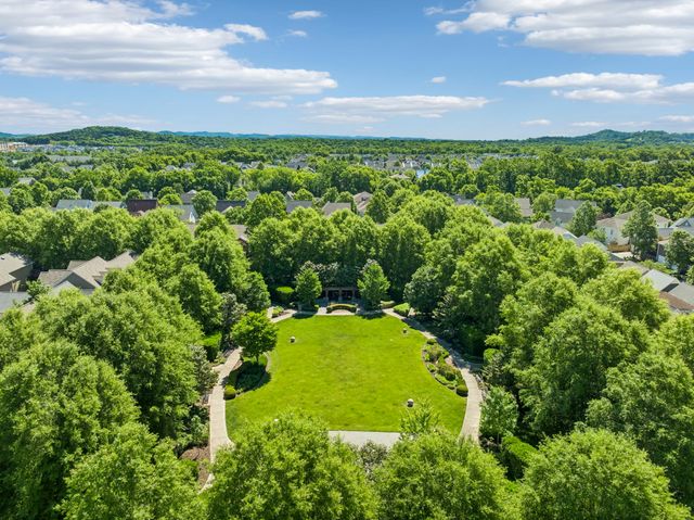 710 Abbott Pl, Franklin, TN 37064