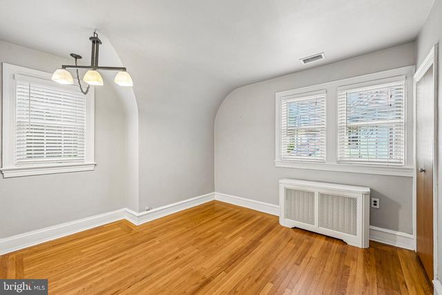 12 WINDSOR CIR, Springfield, PA 19064