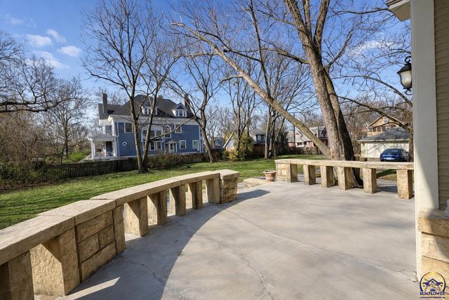 829 SW Buchanan ST, Topeka, KS 66606