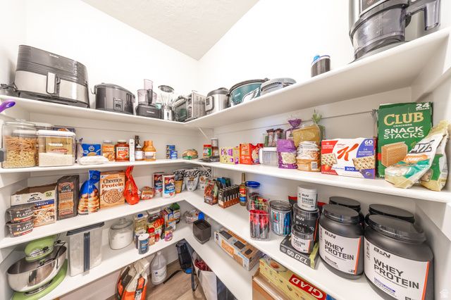 1117 S 1275 W, Clearfield, UT 84015