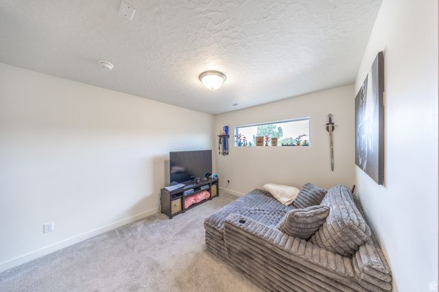 1117 S 1275 W, Clearfield, UT 84015