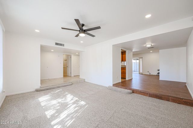 3332 W Crocus Drive, Phoenix, AZ 85053