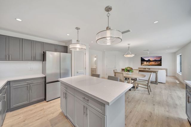 5631 NW 43rd Way, Coconut Creek, FL 33073
