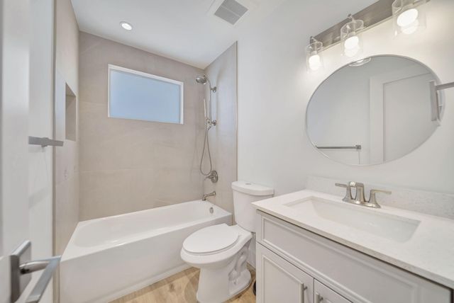 5631 NW 43rd Way, Coconut Creek, FL 33073