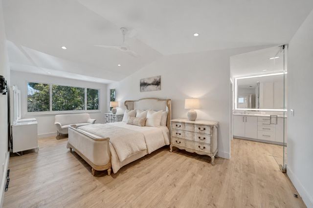 5631 NW 43rd Way, Coconut Creek, FL 33073