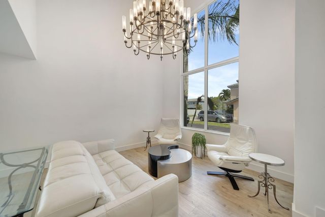 5631 NW 43rd Way, Coconut Creek, FL 33073