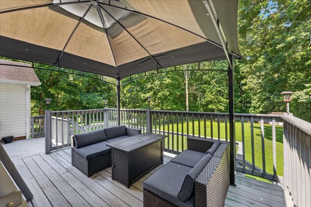 3475 Eastridge Rd, Woodlawn, TN 37191