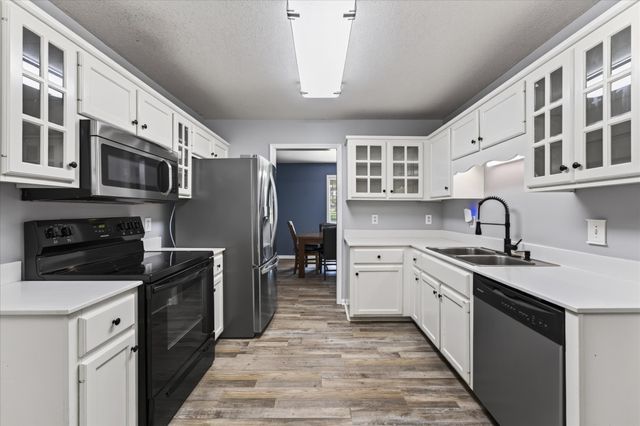 3475 Eastridge Rd, Woodlawn, TN 37191