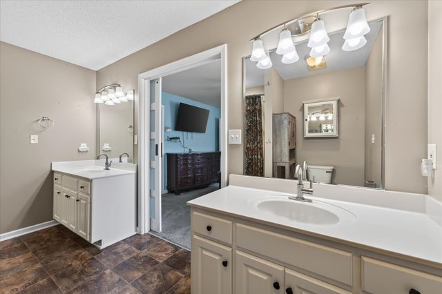3475 Eastridge Rd, Woodlawn, TN 37191