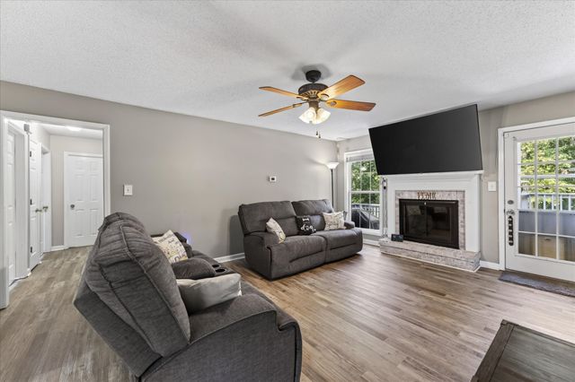 3475 Eastridge Rd, Woodlawn, TN 37191