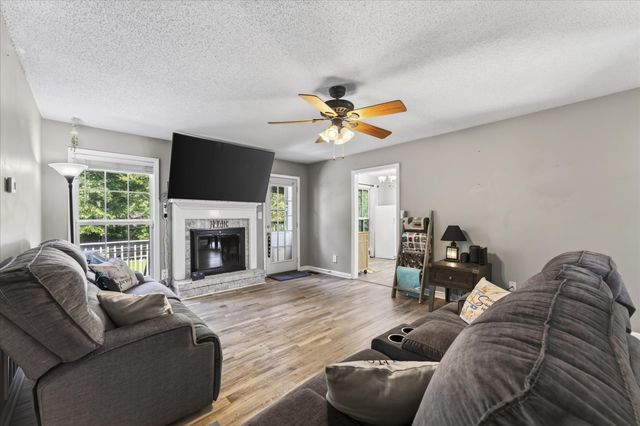 3475 Eastridge Rd, Woodlawn, TN 37191