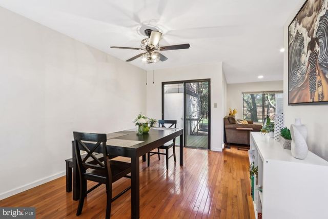 627 SAYRE DR, Princeton, NJ 08540