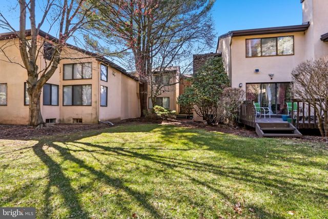 627 SAYRE DR, Princeton, NJ 08540