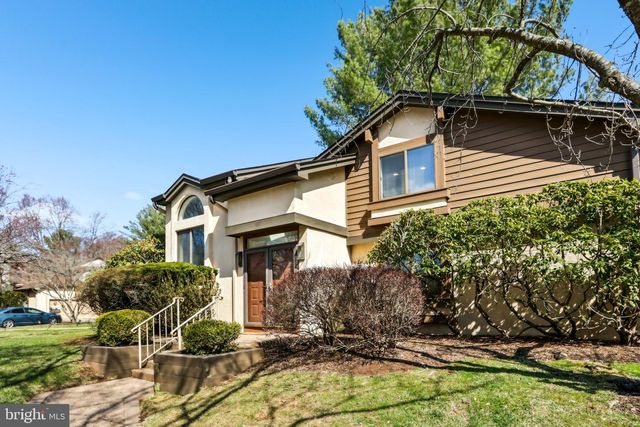627 SAYRE DR, Princeton, NJ 08540