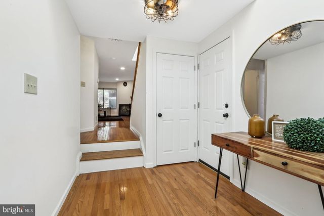 627 SAYRE DR, Princeton, NJ 08540
