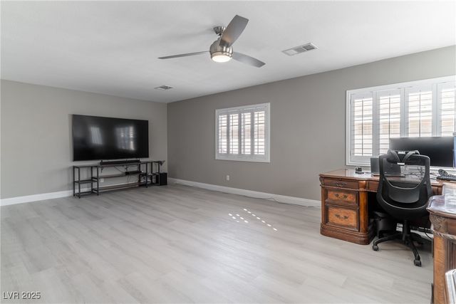 10728 Balsam Creek Avenue, Las Vegas, NV 89144