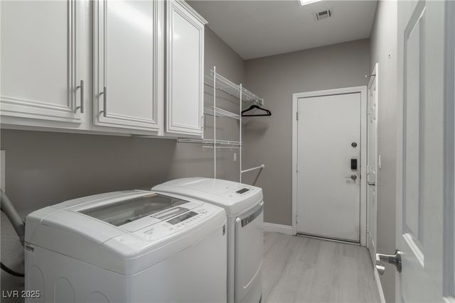 10728 Balsam Creek Avenue, Las Vegas, NV 89144