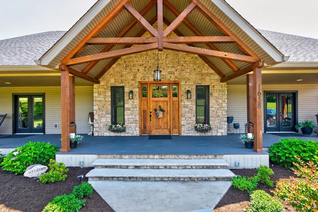 1658 Ninevah Road, Frankfort, KY 40601