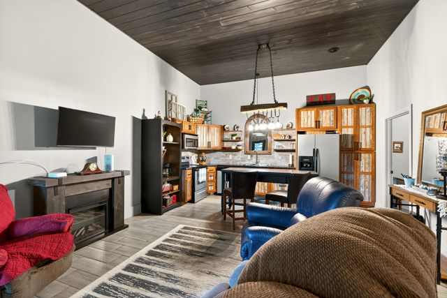 1658 Ninevah Road, Frankfort, KY 40601