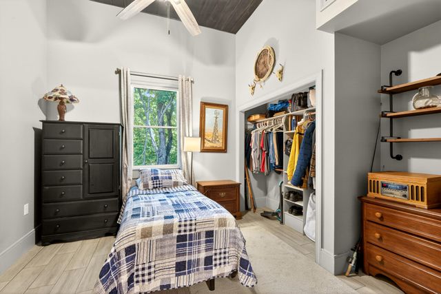 1658 Ninevah Road, Frankfort, KY 40601