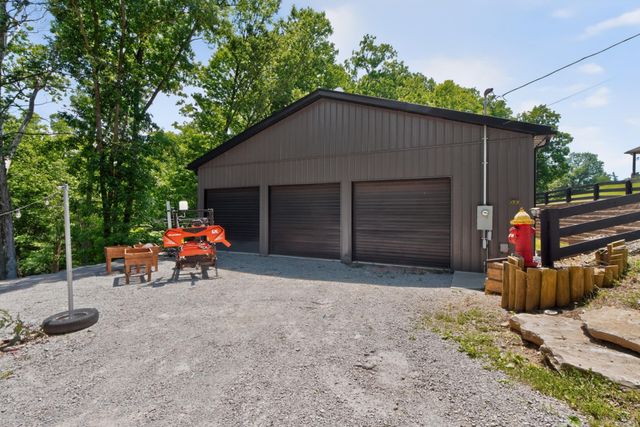1658 Ninevah Road, Frankfort, KY 40601