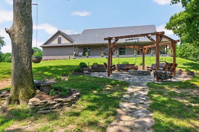 1658 Ninevah Road, Frankfort, KY 40601
