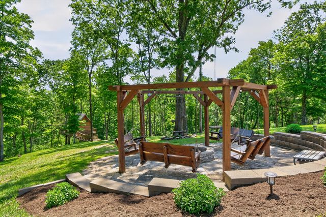 1658 Ninevah Road, Frankfort, KY 40601