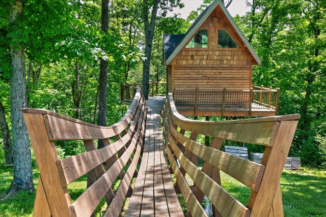 1658 Ninevah Road, Frankfort, KY 40601