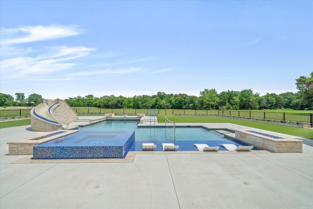 900 VZ County Road 3414, Wills Point, TX 75169